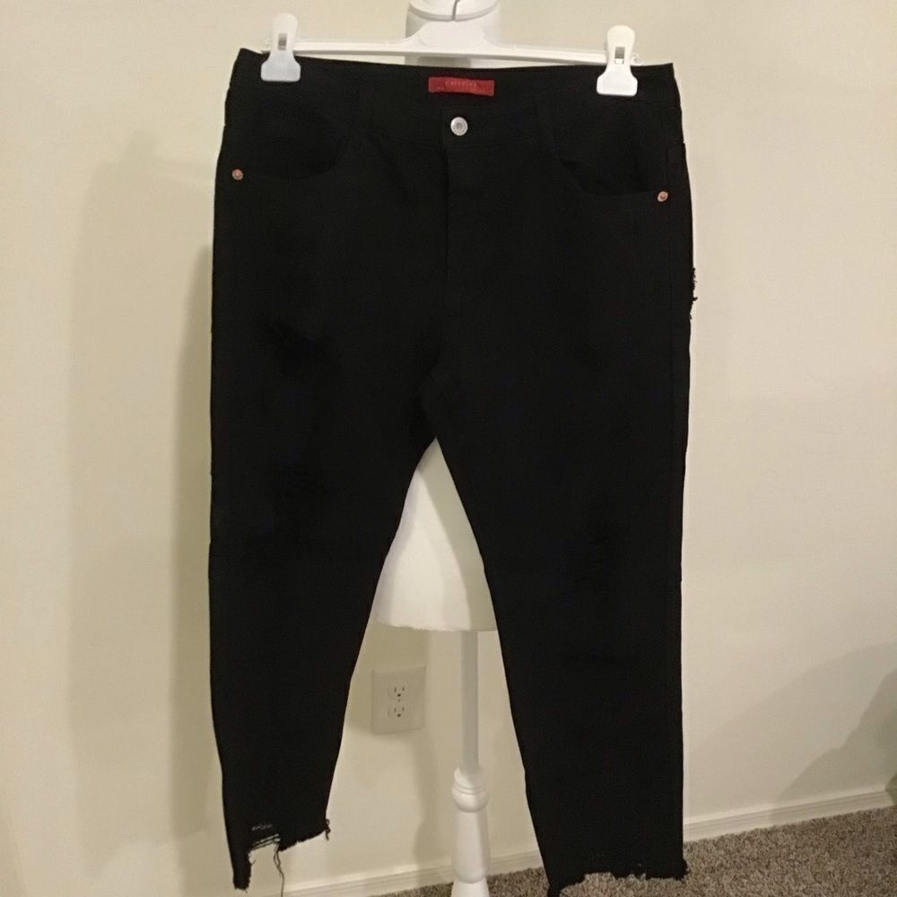 Caffeine distressed jeans, size medium, black NWT